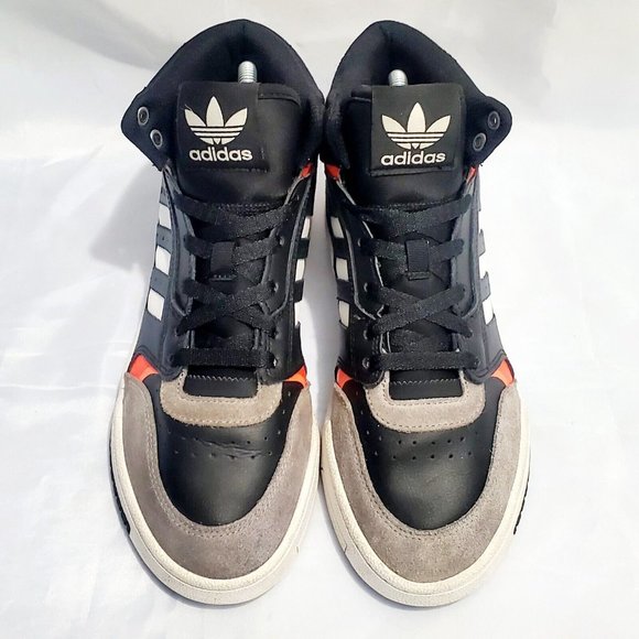 Cy8756 adidas